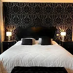 Отель La Reserve 3*