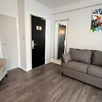 雷泽尔弗酒店 热拉梅