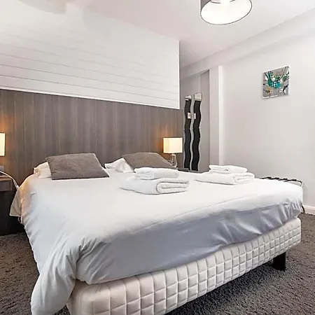 La Réserve Hotel