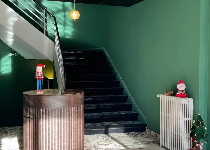 La Réserve Hotel 3*